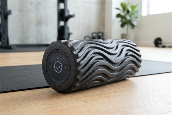 Rouleau de massage Therabody Wave Roller noir avec rainures ondulées