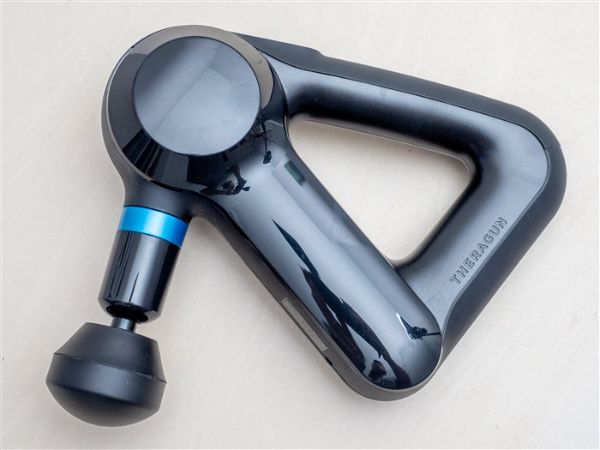 Pistolet de massage Theragun PRO avec bras articulé et écran OLED